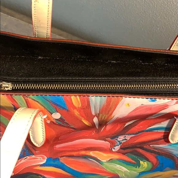 Floral Handbag // NWOT 🎉🎉 HOST PICK🎉🎉 - Picture 3 of 7